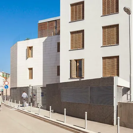 Apartment New Luxury Nives On Seaside