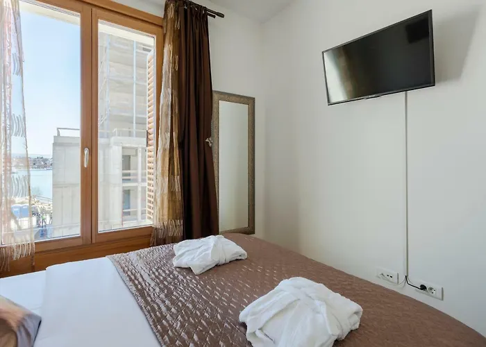 New Luxury Nives On Seaside *