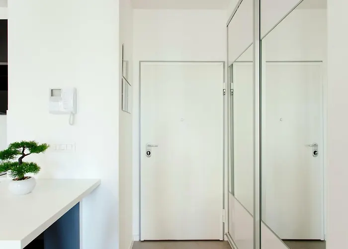 New Luxury Nives On Seaside Apartment *