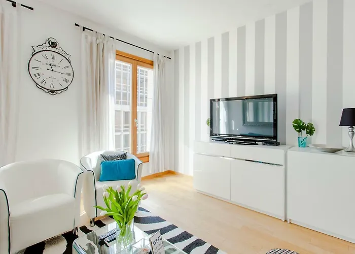 Apartment New Luxury Nives On Seaside *